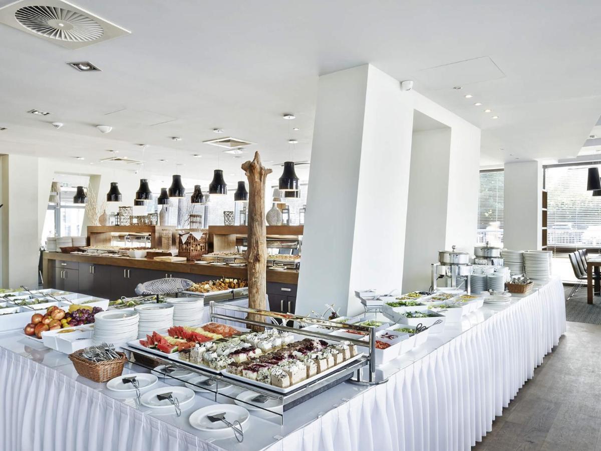 Apartment Vacationclub - Marine 437 Kolobrzeg